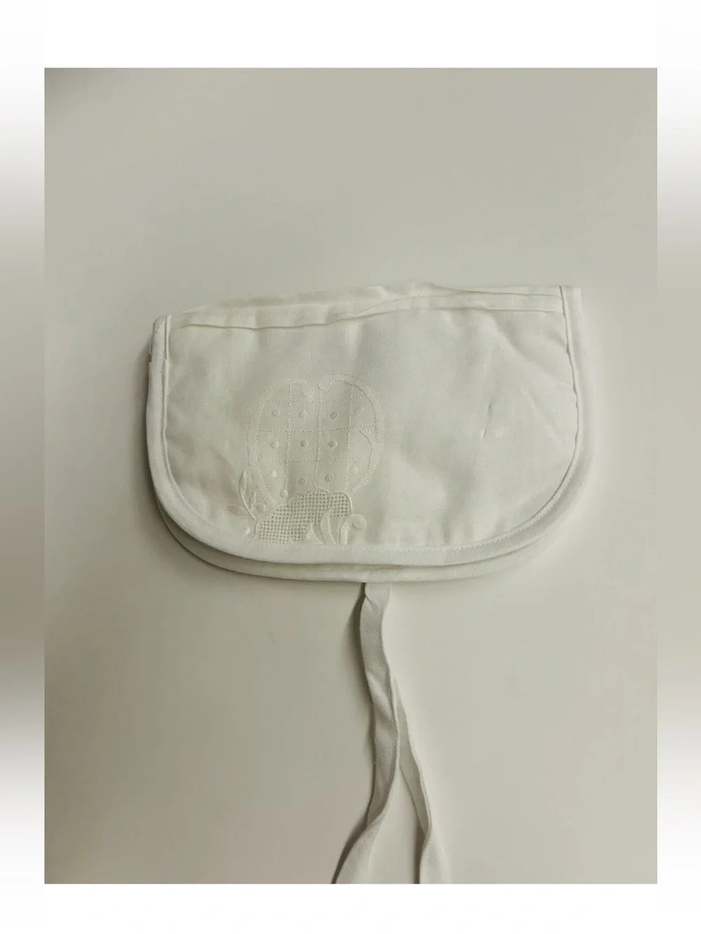 New Paperwhite Lace Jewelry Case Hand Embroidered 2 Zip Inside Compartment